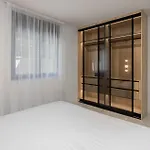 Apartament Luxurious In With Wifi