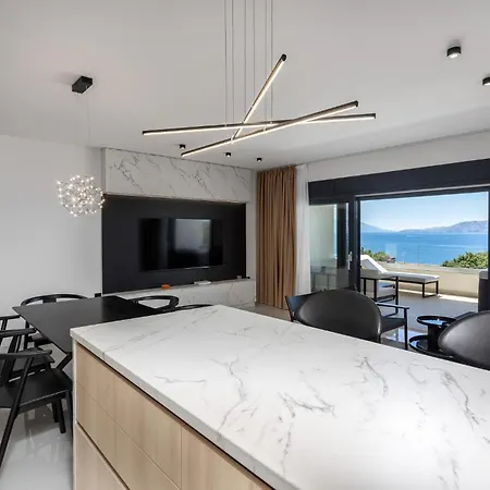 Amazing In With Kitchen Apartment Novi Vinodolski